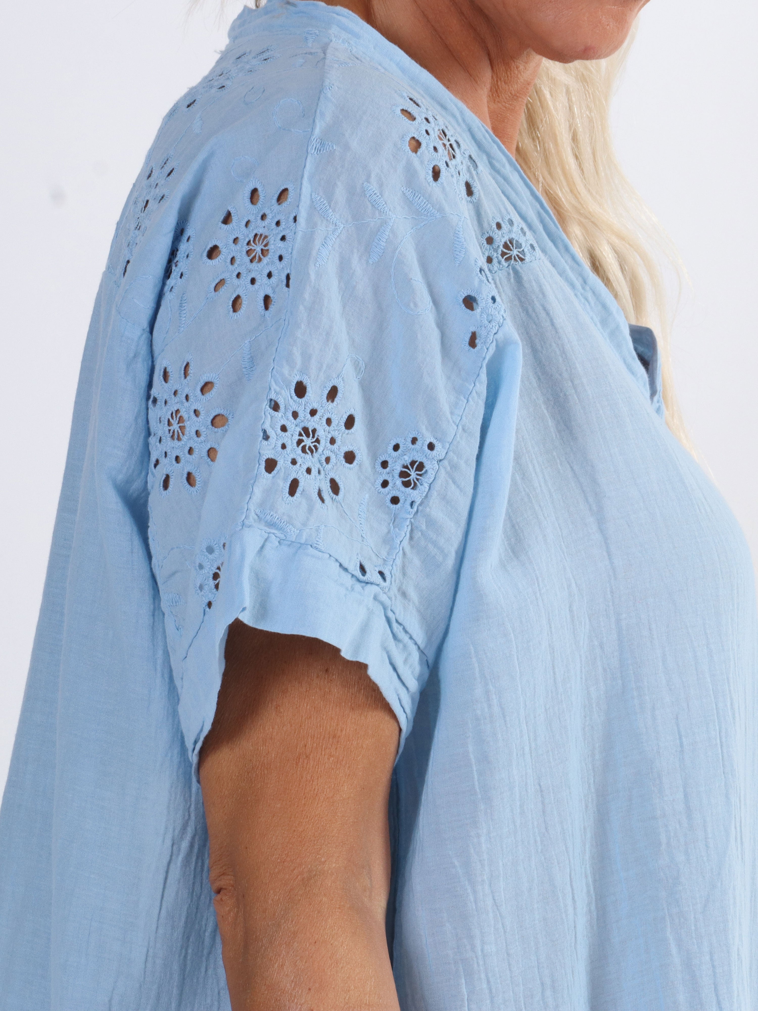 Bine - Simpel plus size kjole med broderie anglaise
